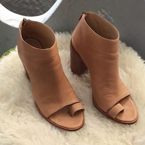 Loeffler Randall Gigi Camel Colored Leather Thong Open Toe Ankle Boots Rear Zip